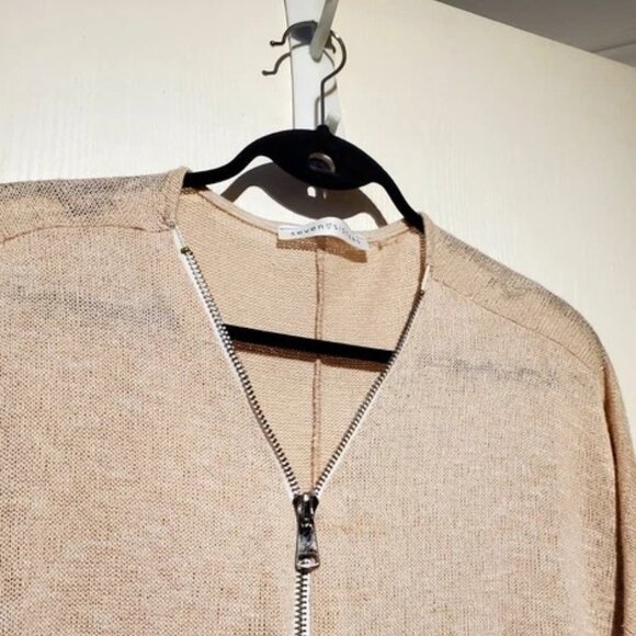 Women's *Seven Sisters* Blouse Zippered Super Lightweight Knite - Mint Size Med - Picture 2 of 6